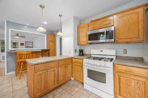 Kitchen - 95 Alvin St, Springfield, MA 01104 photo 5 of 5