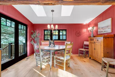 Dining - 603 Pearl St, Reading, MA 01867 photo 3 of 3