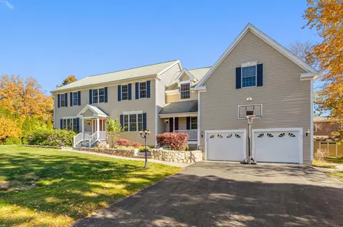 6 Highview Ave, Bedford, MA 01730