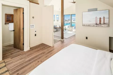 Bedroom - 86 E Main St #2, Gloucester, MA 01930 photo 2 of 2