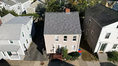 84 Walden St, New Bedford, MA 02740