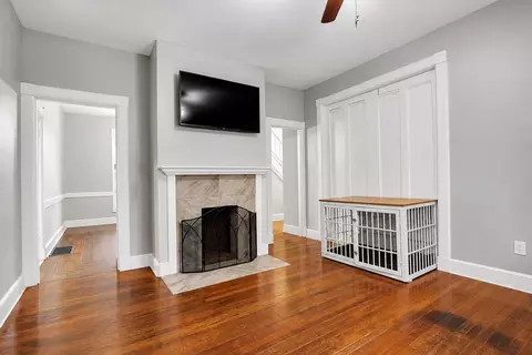 Living - 70 Buckingham St, Springfield, MA 01109 photo 1 of 3