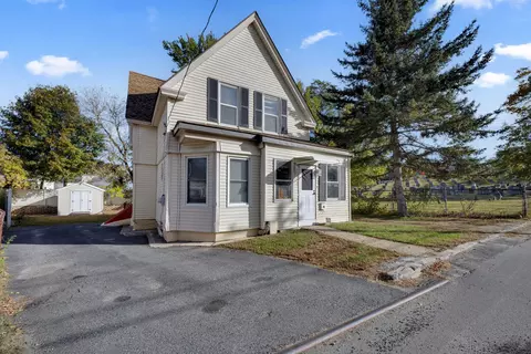 Exterior - 46 Lyman St, Worcester, MA 01603 photo 3 of 7