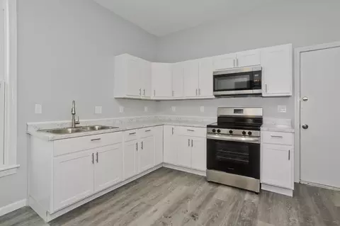 Kitchen - 64 Thompson St, Springfield, MA 01109 photo 2 of 4