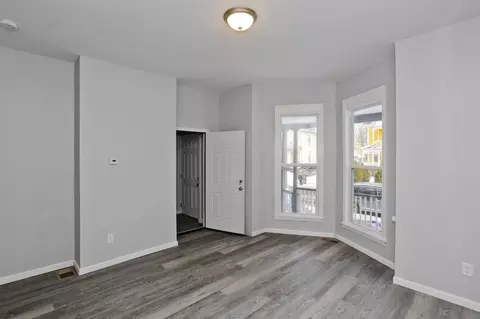 Living - 64 Thompson St, Springfield, MA 01109 photo 1 of 2