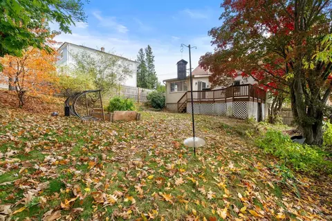 Exterior - 21 Marland Rd, Worcester, MA 01606 photo 6 of 6