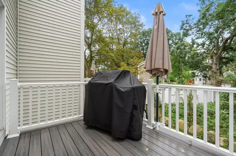 Exterior - 65 Castine St, Worcester, MA 01606 photo 5 of 7