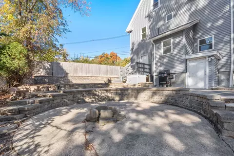 Exterior - 133 Grattan St, Chicopee, MA 01020 photo 6 of 7
