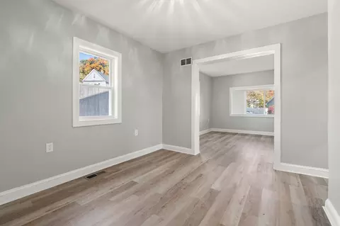 Living - 133 Grattan St, Chicopee, MA 01020 photo 1 of 3
