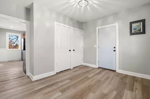 Entry Way - 133 Grattan St, Chicopee, MA 01020 photo 1 of 5