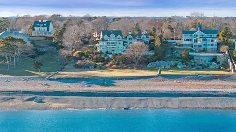 View/Area - 349 Ocean Ave, Marblehead, MA 01945 photo 2 of 8