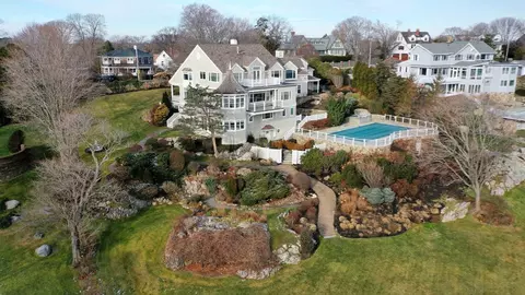 View/Area - 349 Ocean Ave, Marblehead, MA 01945 photo 3 of 8