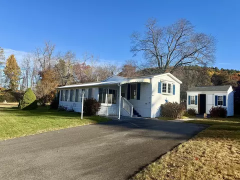 Exterior - 14 Riverview Cir, Brimfield, MA 01010 photo 2 of 7