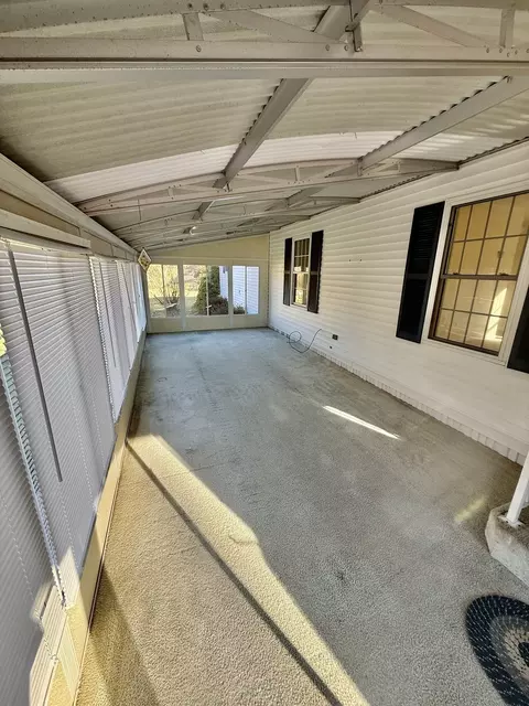 Exterior - 14 Riverview Cir, Brimfield, MA 01010 photo 4 of 7