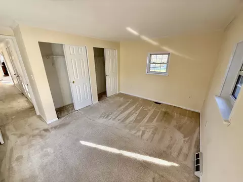 Bedroom - 14 Riverview Cir, Brimfield, MA 01010 photo 1 of 2