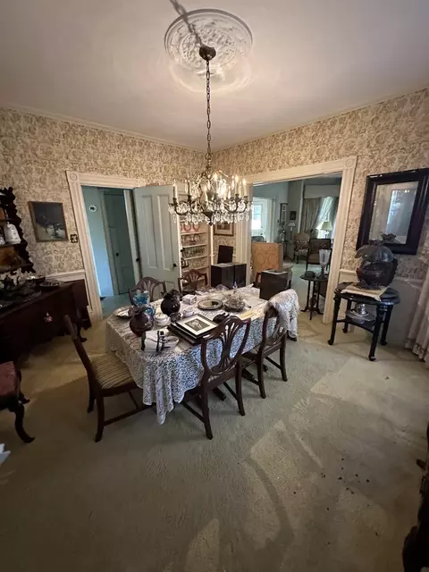 Dining - 16 Pine St, Wakefield, MA 01880 photo 1 of 1
