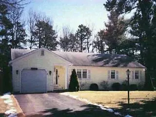 76 Foxglove Rd, Centerville, MA 02632 photo 1