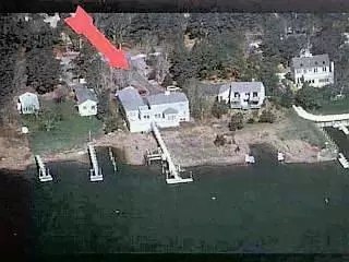 408 Monomoscoy Rd, Mashpee, MA 02649 photo 1
