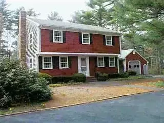 642 Putnam Ave, Cotuit, MA 02635 photo 1