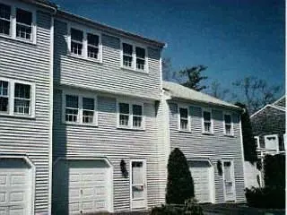 110 W Main St #5, Hyannis, MA 02601 photo 1
