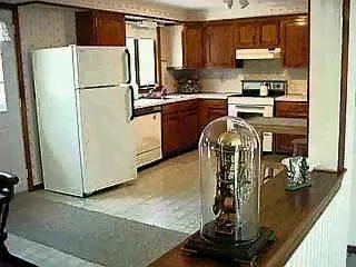 9 Surf Dr, Mashpee, MA 02649 photo 3