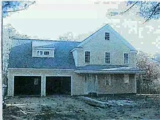 42 Jonas Dr, Mashpee, MA 02649 photo 1