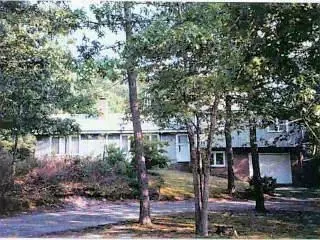 108 Shell Ln, Cotuit, MA 02635 photo 1