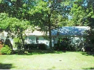 27 Thoreau Dr, Centerville, MA 02632 photo 1