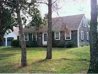 60 Riverview Ln, Centerville, MA 02632 photo 1