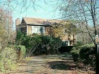 76 Thread Needle Ln, Centerville, MA 02632 photo 1