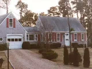 12 Nutmeg Ln, Eastham, MA 02642 photo 1