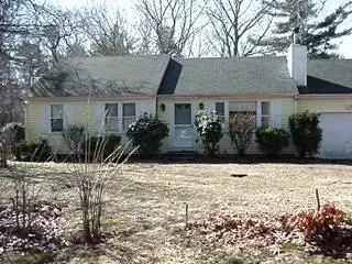17 Deer Ridge Rd, Mashpee, MA 02649 photo 2