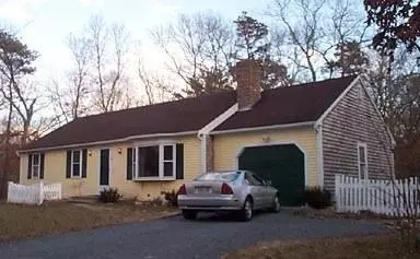 4 Edgewater Rd, Mashpee, MA 02649 photo 1