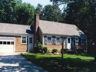 98 Longfellow Dr, Centerville, MA 02632 photo 1