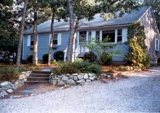 36 Gia Ln, Mashpee, MA 02649 photo 1