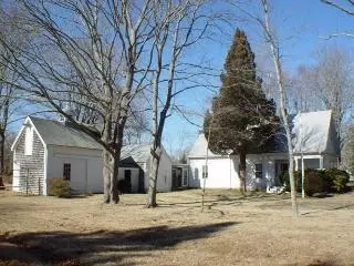 131 Main St, Cotuit, MA 02635 photo 1