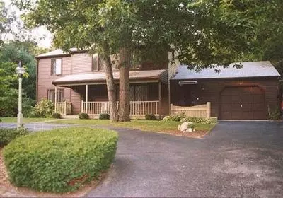 82 Ashley Dr, Centerville, MA 02632 photo 1