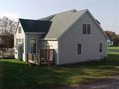 26 Weatherdeck Dr, Bourne, MA 02532 photo 3