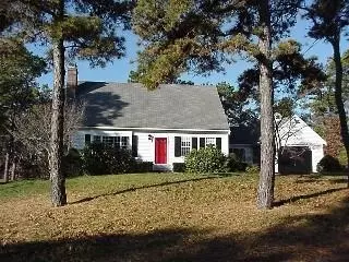 63 Liam Ln, Centerville, MA 02632 photo 1