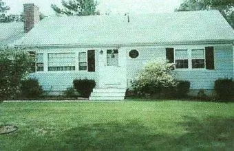 71 Mariner Ln, Cotuit, MA 02635 photo 1