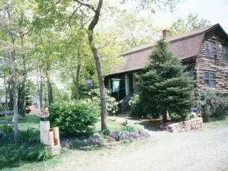 52 Howard Ave, Monument Beach, MA 02553 photo 1