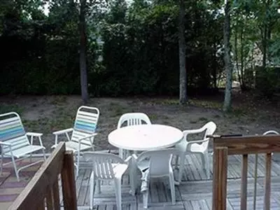 63 Uncle Percys Rd, Mashpee, MA 02649 photo 1
