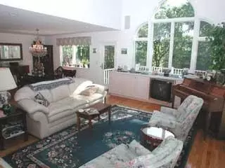 40 Thread Needle Ln, Centerville, MA 02632 photo 3