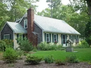 3 Dove Ln, Mashpee, MA 02649 photo 1