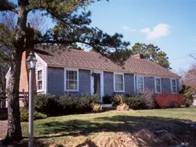 75 Bluff Ave, Mashpee, MA 02649 photo 2