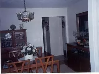 82 Surf Dr, Mashpee, MA 02649 photo 1