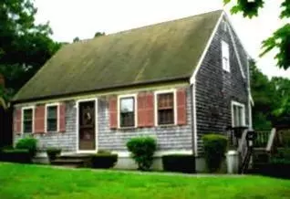 23 Johns Pt, Marstons Mills, MA 02648 photo 1