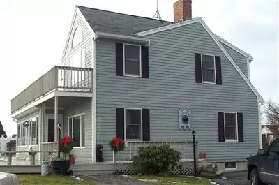 23 Jeep Pl, Mashpee, MA 02649 photo 3