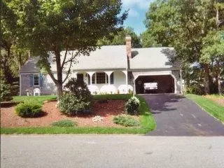 30 Oxner Rd, Centerville, MA 02632 photo 1
