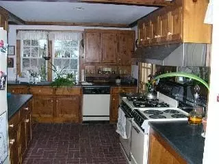 70 Old Dam Rd, Bourne, MA 02532 photo 3